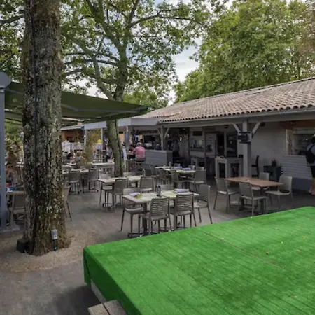 Mobil 6 A 8 Personnes Avec Jardin La Teste-de-Buch