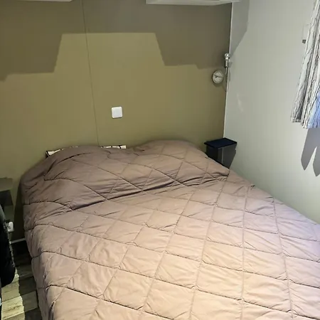Mobil 6 A 8 Personnes Avec Jardin Campingplads *